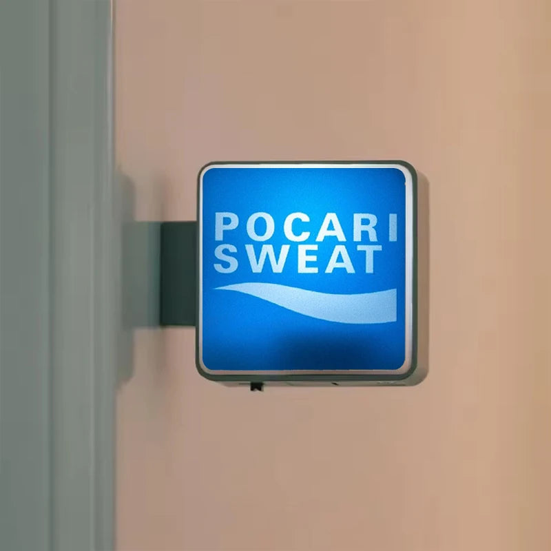 VIEDAJ | Osaka Japan Convenience Store Light-Up Magnet